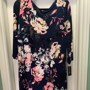 BNWT beautiful floral dress